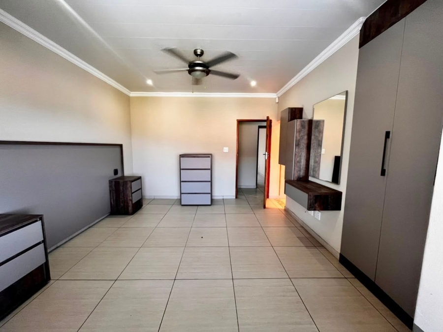 To Let 3 Bedroom Property for Rent in Cashan North West